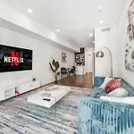 Lux High Rise 1Bdr With Free Parking & Pool, Gym
